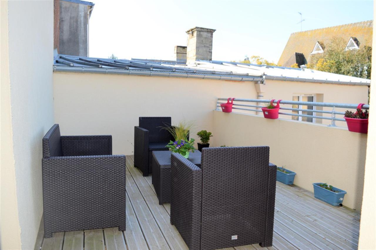 Appartement moderne avec terrasse à 500m de la mer Courseulles-sur-Mer Exterior foto