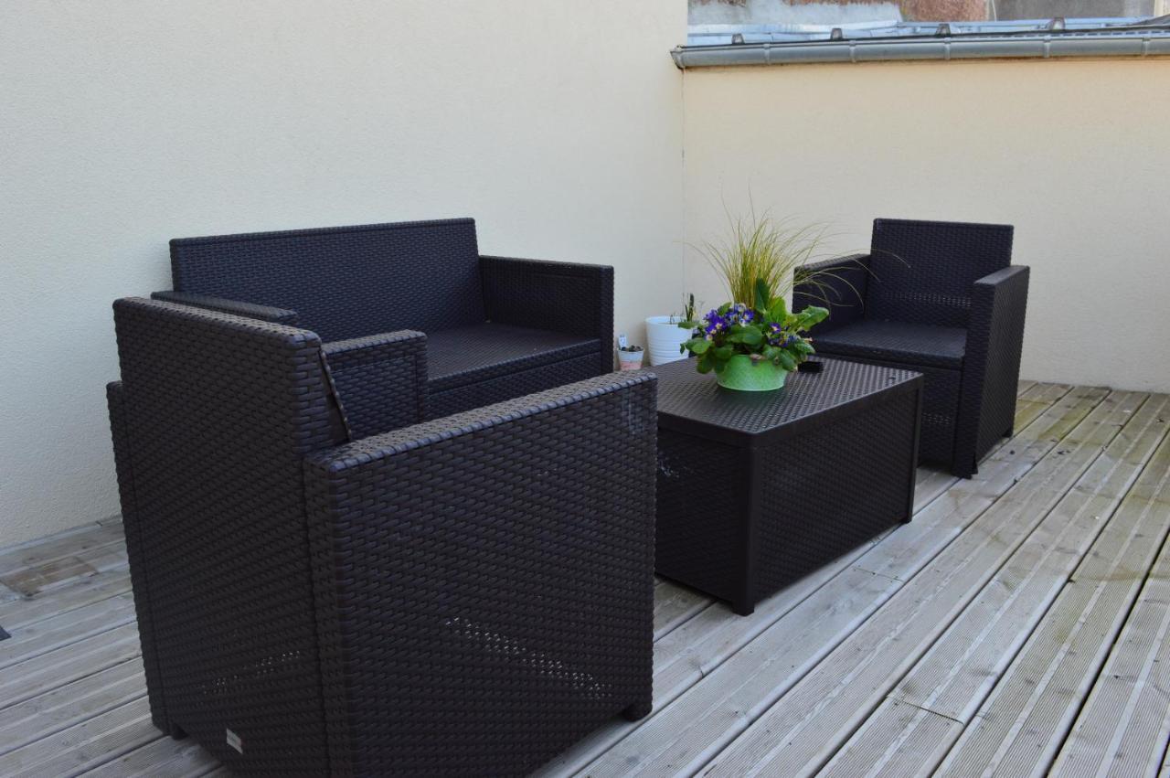 Appartement moderne avec terrasse à 500m de la mer Courseulles-sur-Mer Exterior foto